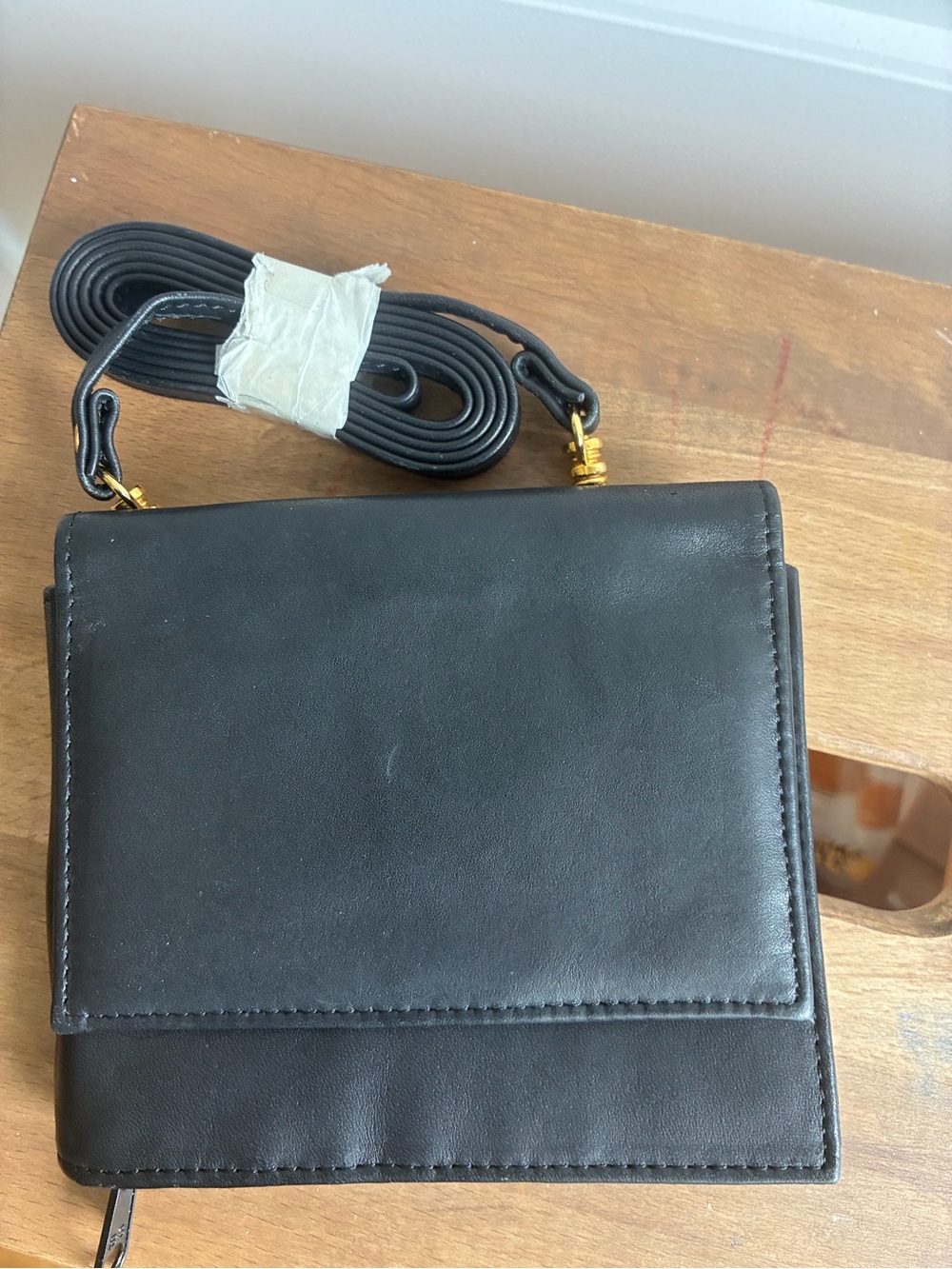 La Garde Vintage wallet with strap